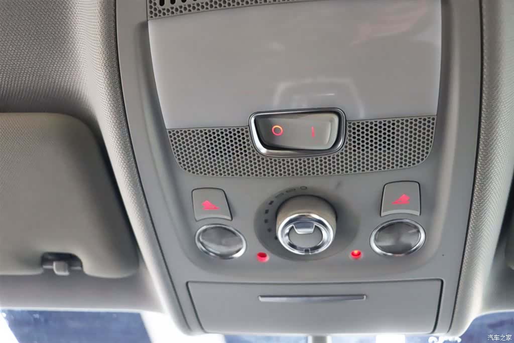Audi A4L, 2014 29