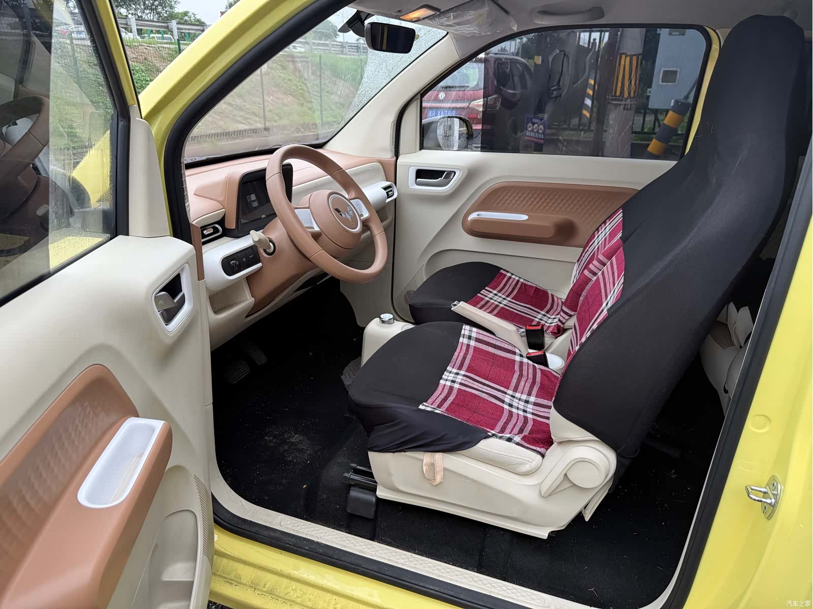 Wuling MINIEV, 2025 3