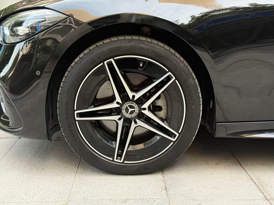 Mercedes-Benz C-Class 2024, фото 22