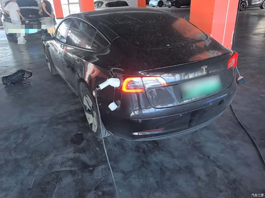 Tesla Model 3, 2023 все фото