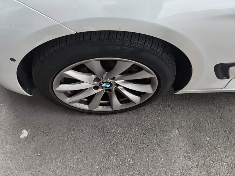 BMW 3 Series GT 2019, фото 23