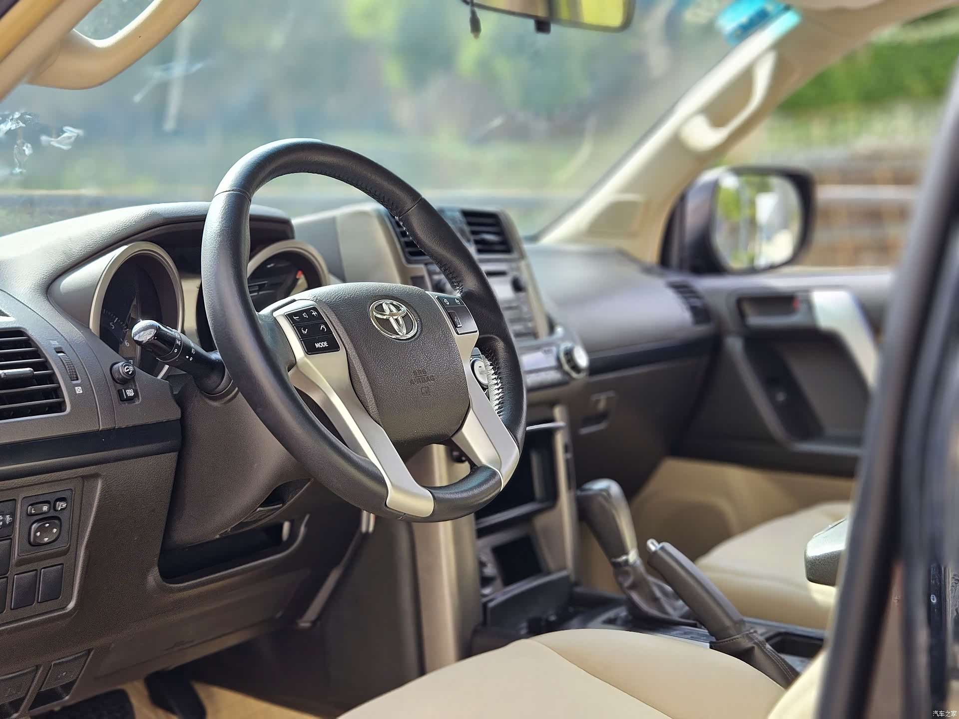 Toyota Prado, 2011 21