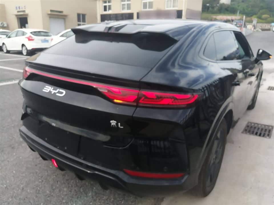 BYD Song L EV