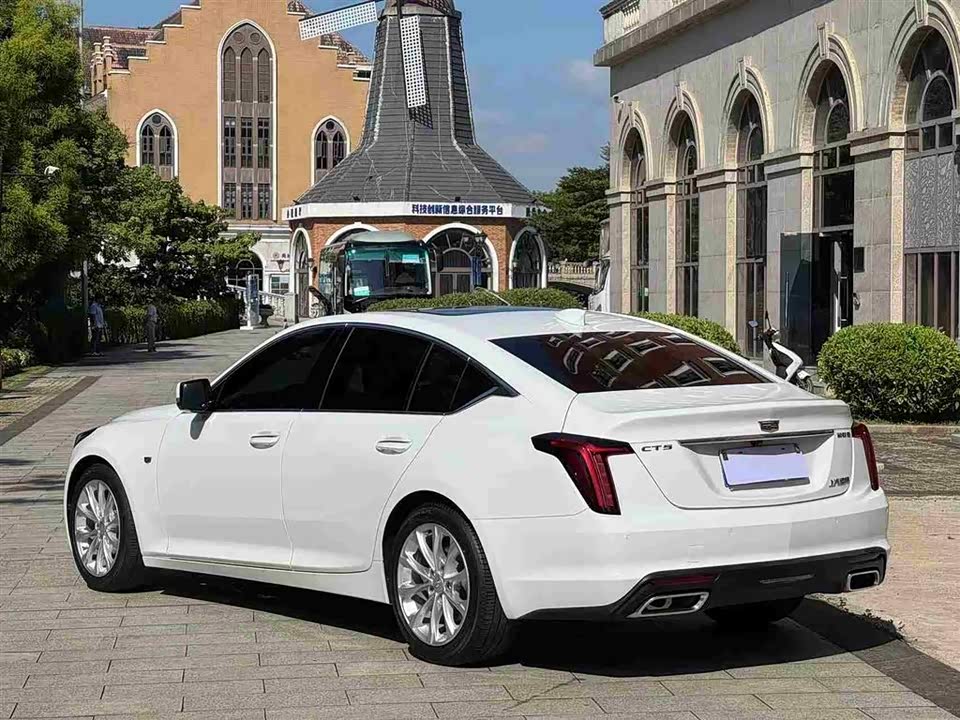 Cadillac CT5