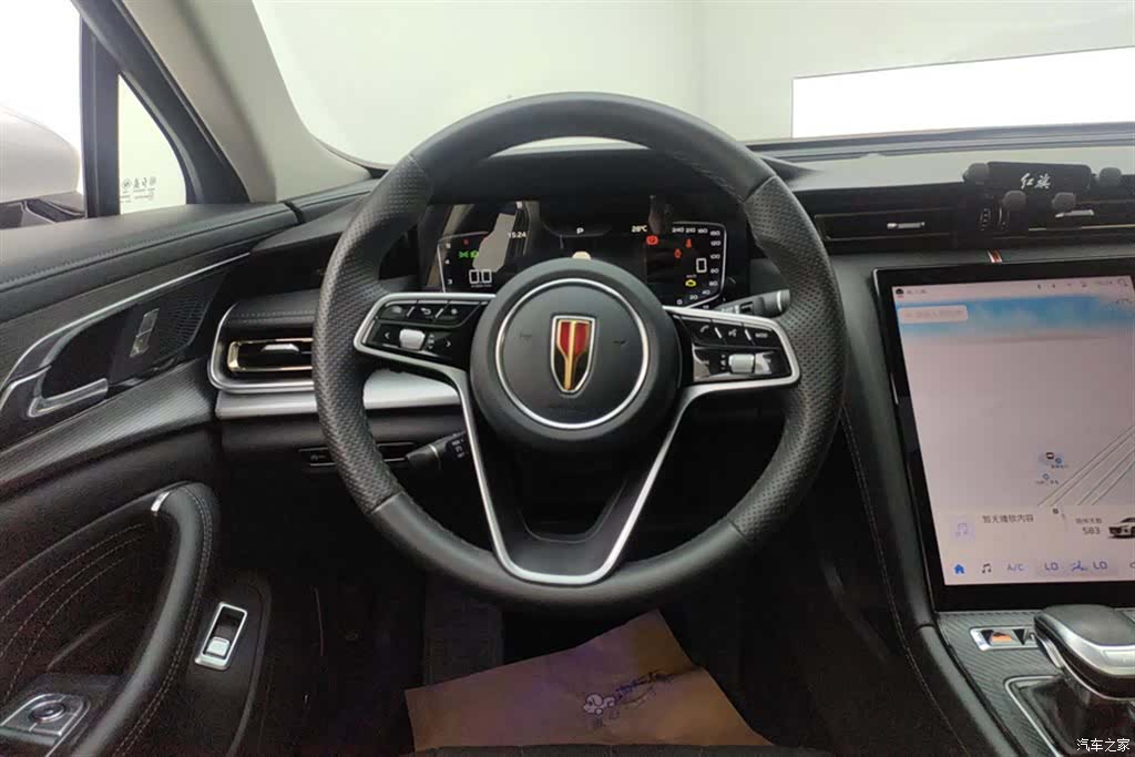 Hongqi H5, 2024 15