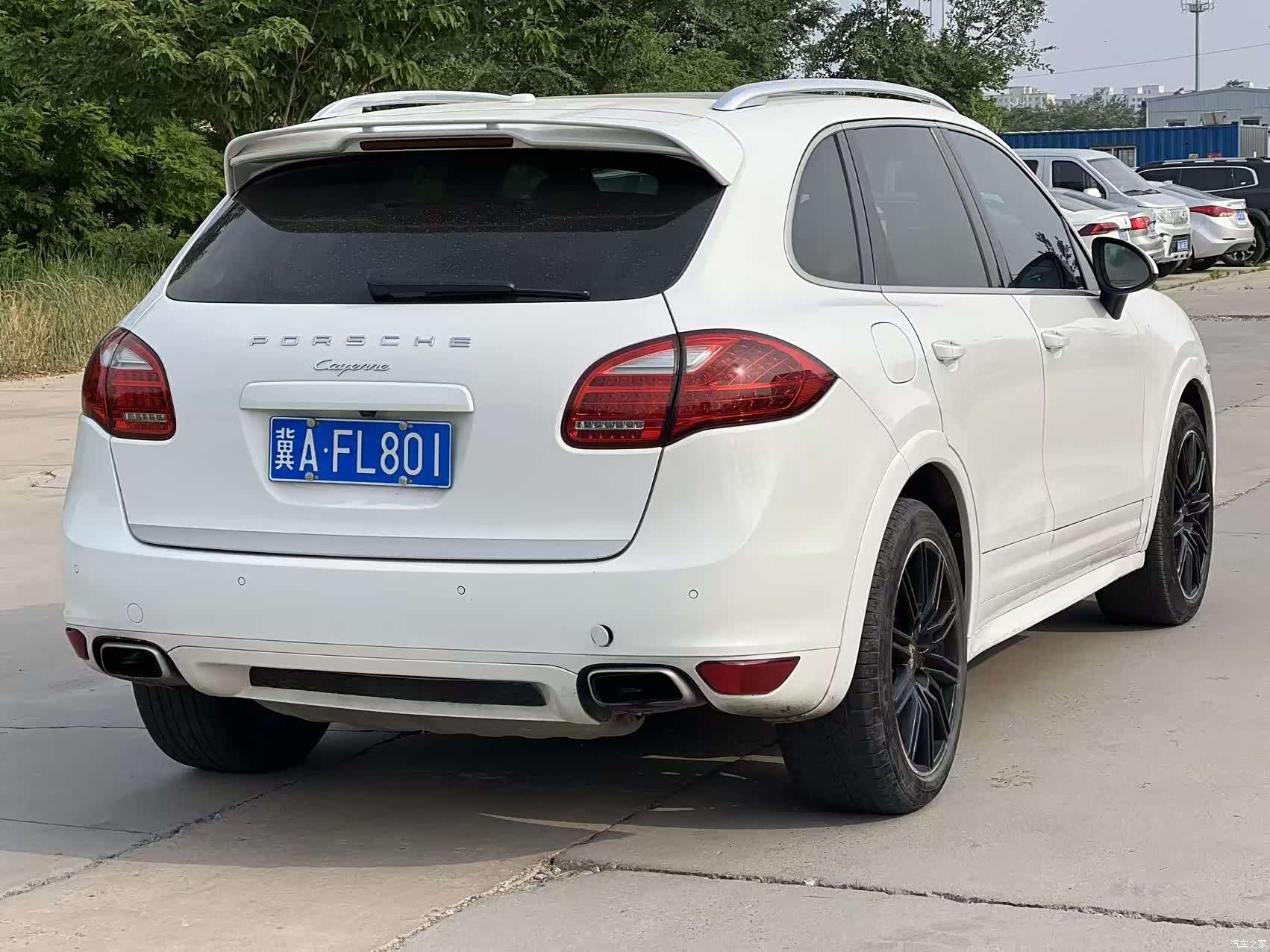 Porsche Cayenne, 2015 12