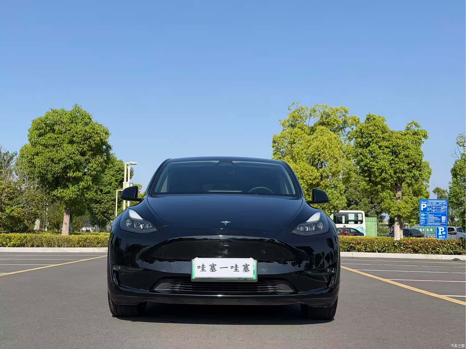 Tesla Model Y, 2021 1