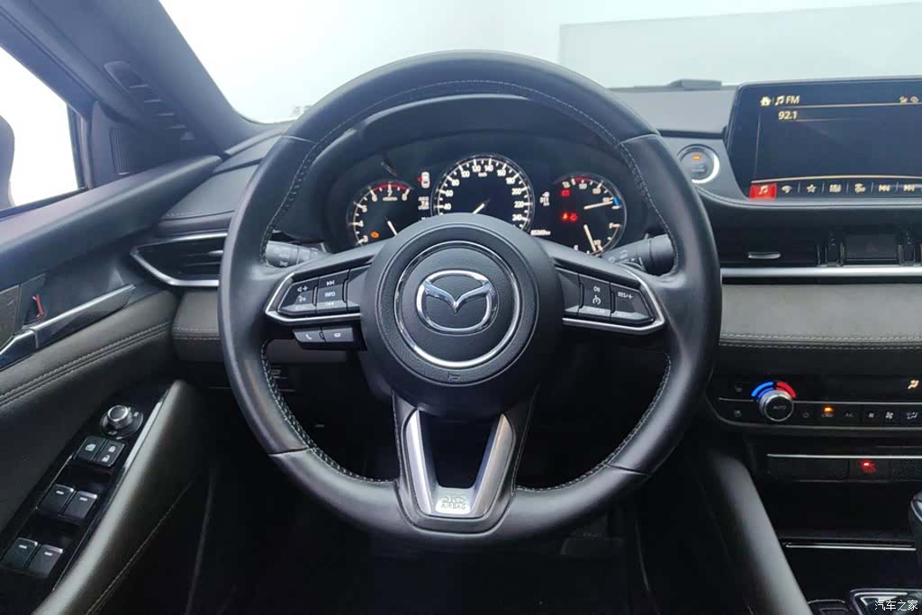 Mazda Atenza, 2021 15