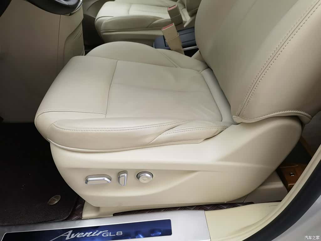 Buick GL8, 2022 20