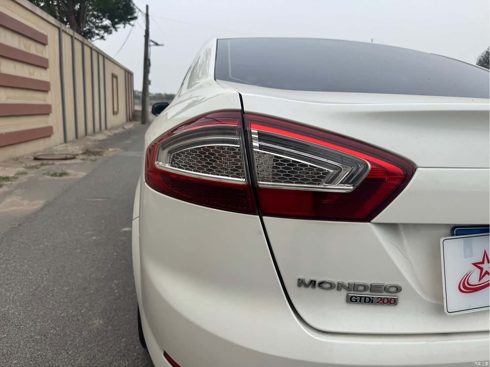 Ford Mondeo, 2013 25