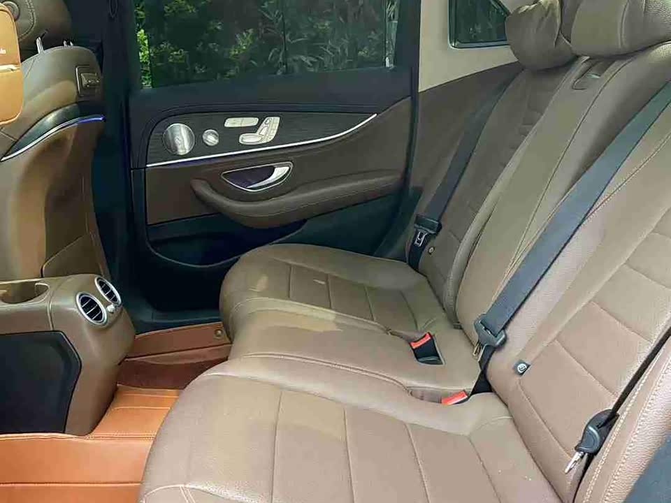 Mercedes-Benz E-class Mercedes-Benz E-class
