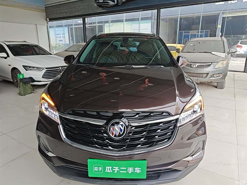 Buick Envision Plus, 2021 3