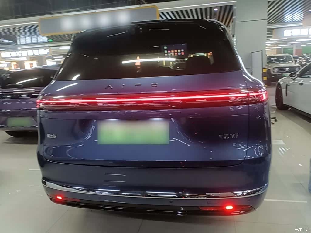 AITO M7, 2025 4