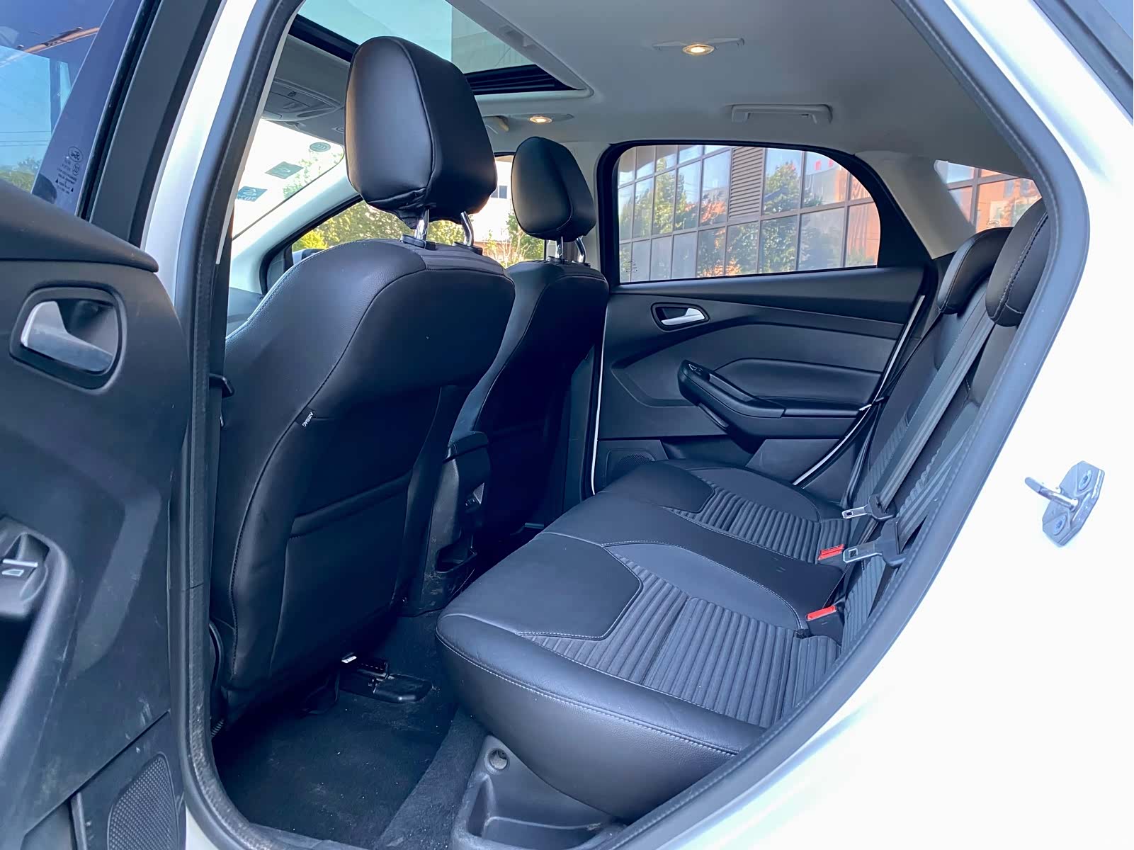 Ford Focus, 2016 6