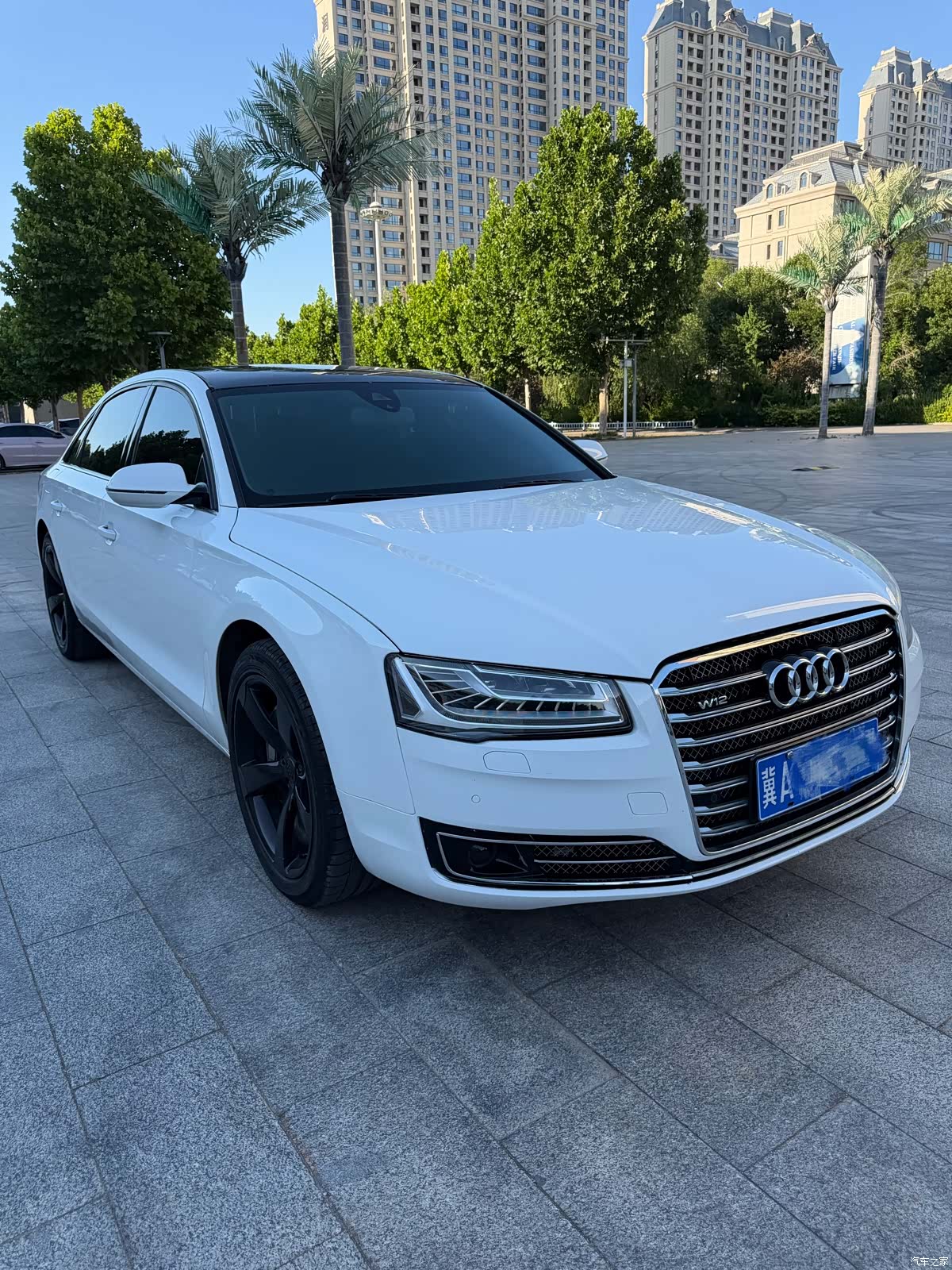 Audi A8L, 2013 7