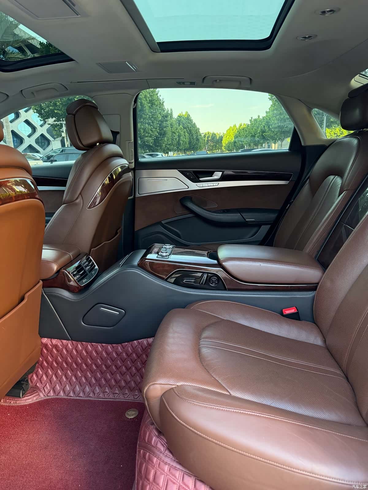 Audi A8L, 2013 9