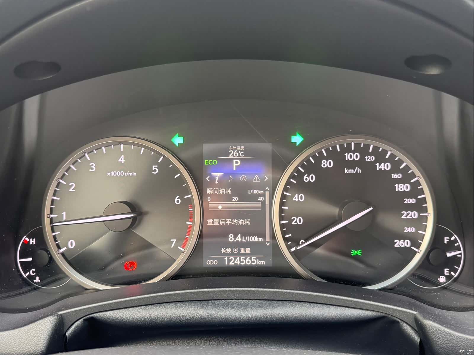Lexus NX, 2016 16