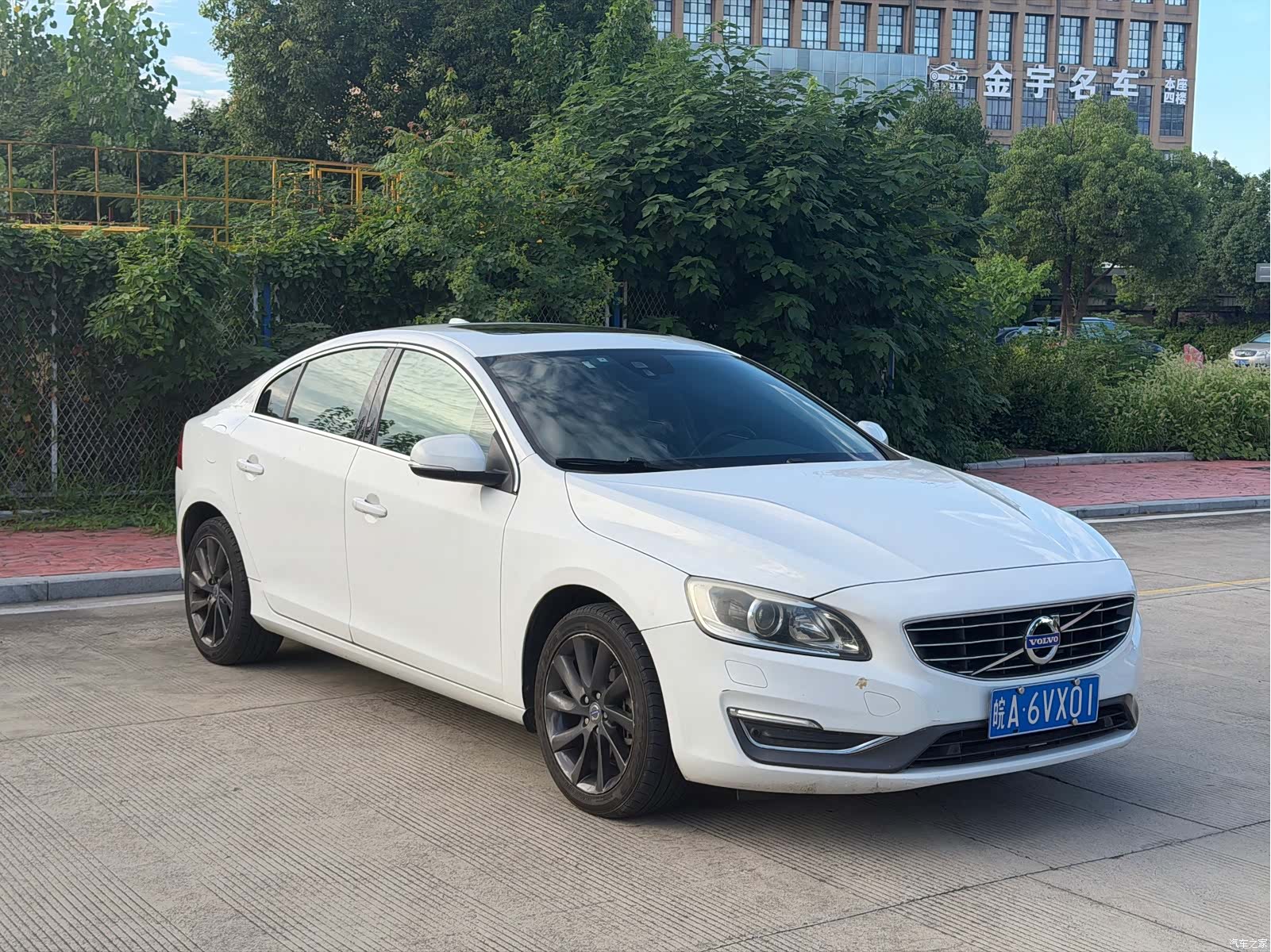 Volvo S60, 2014 3