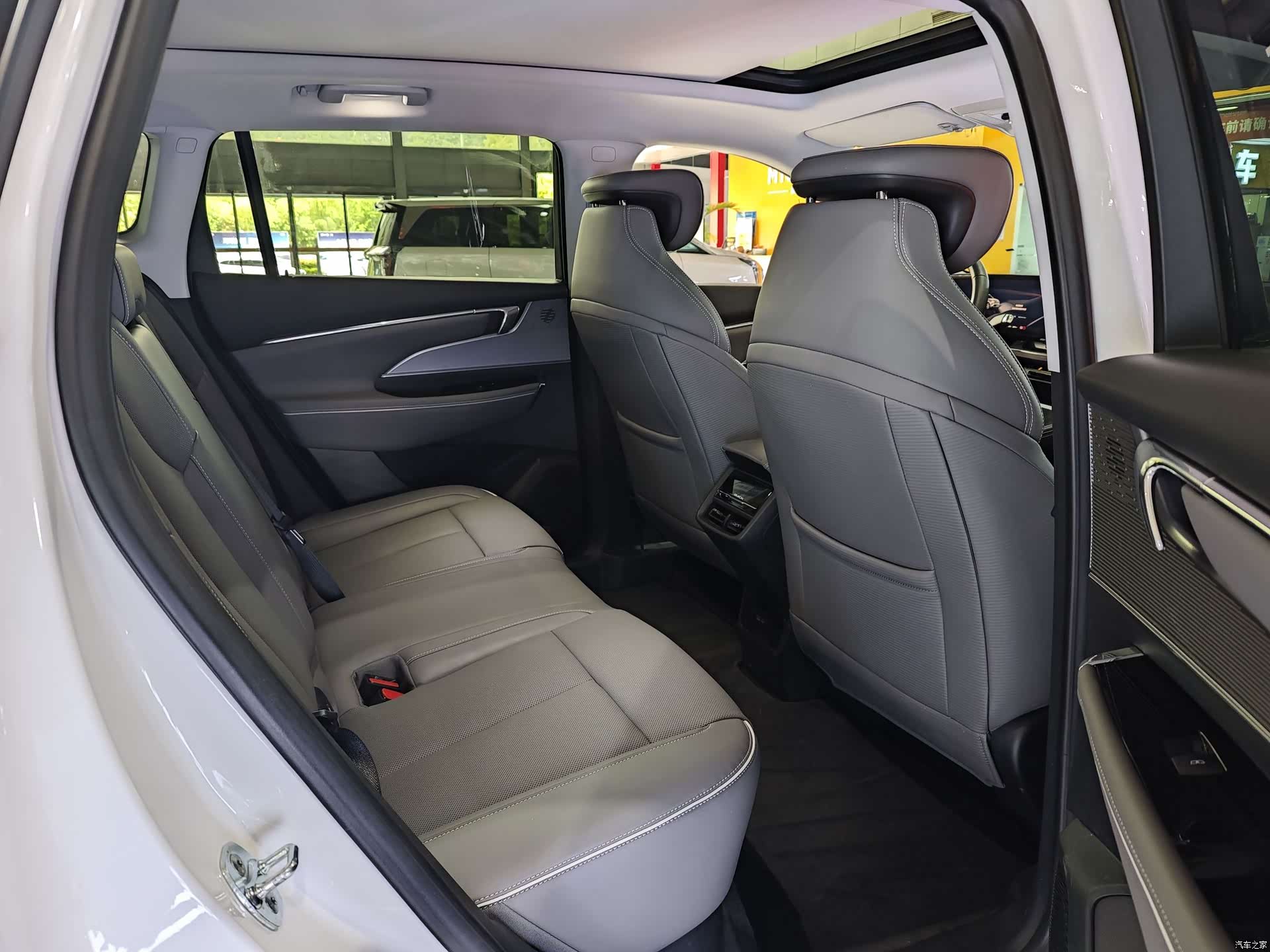 Buick E5, 2025 14