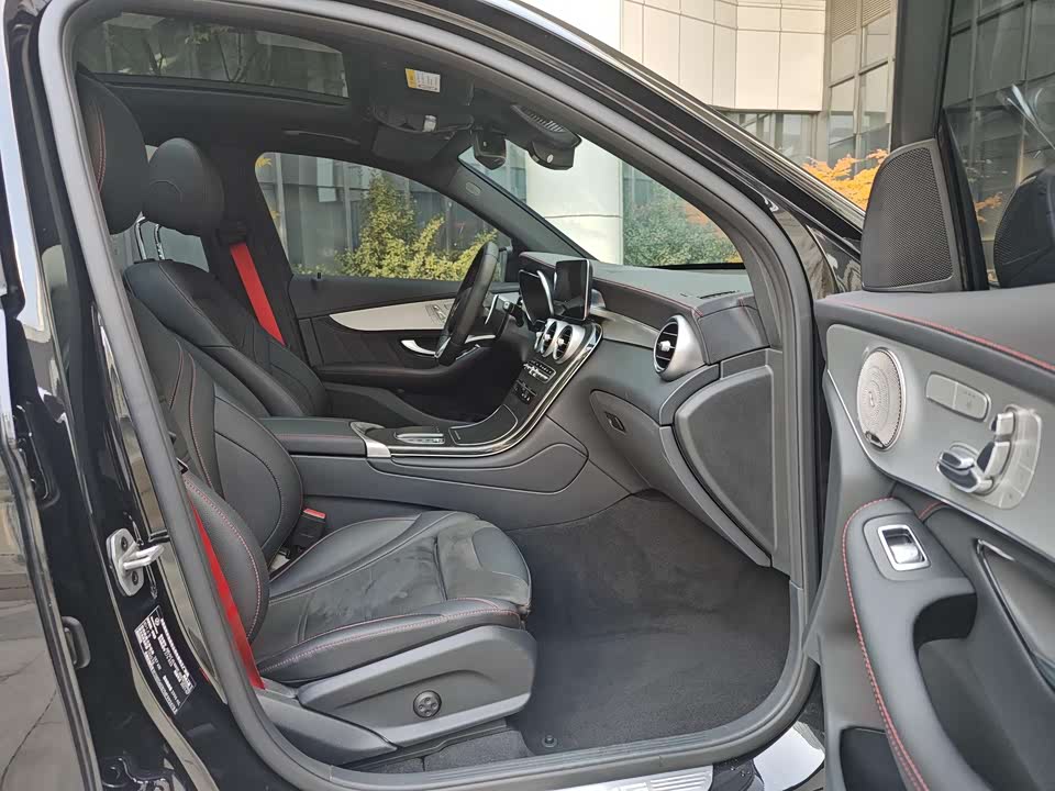 Mercedes-Benz GLC AMG