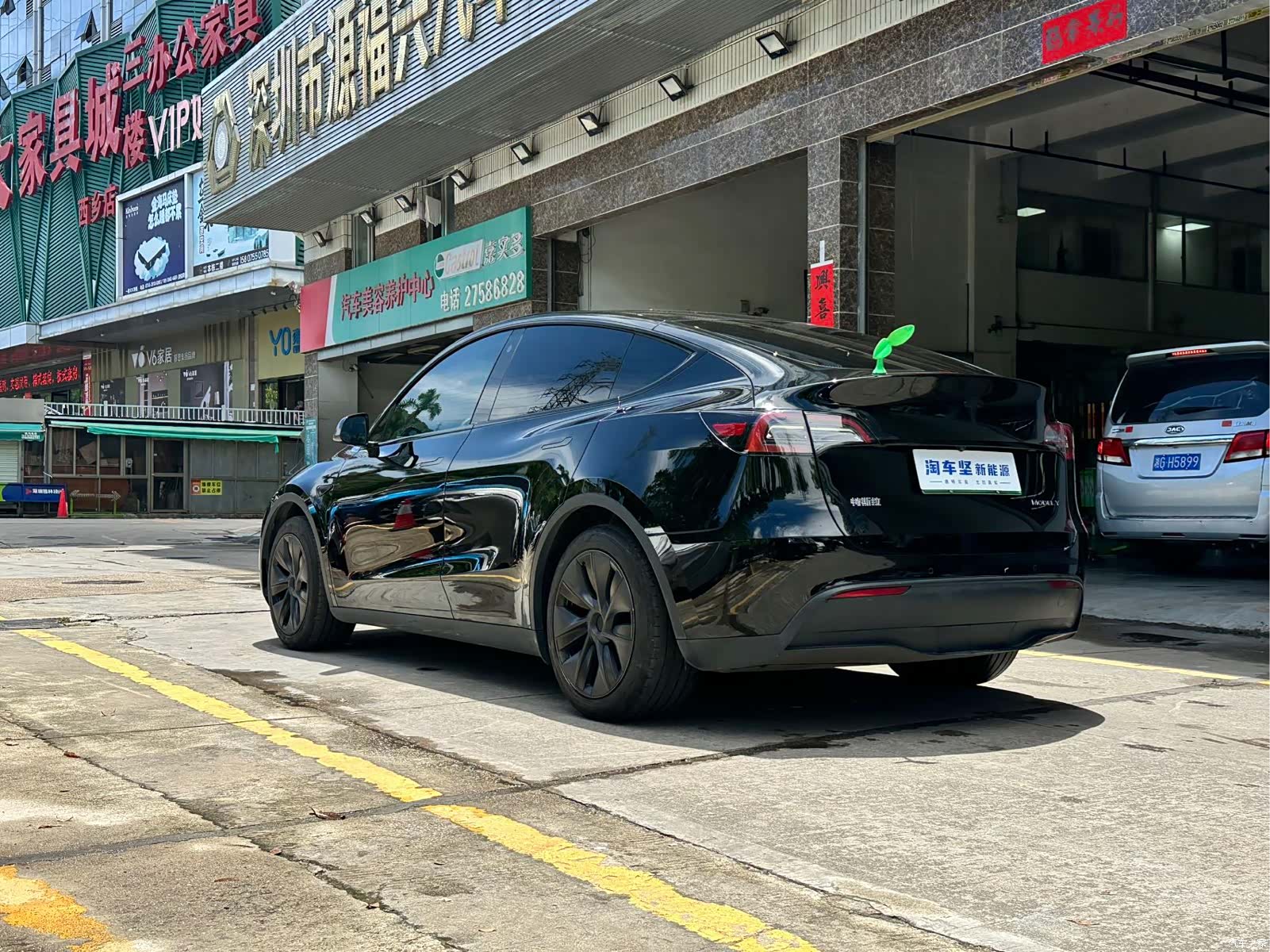 Tesla Model Y, 2024 3