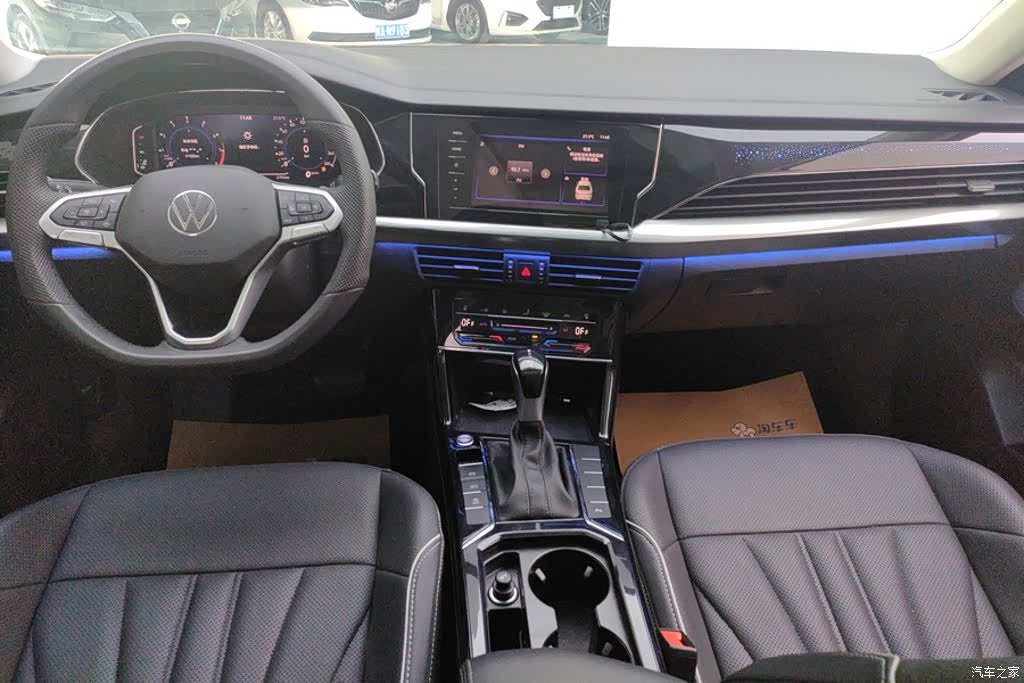 Volkswagen Passat, 2024 13