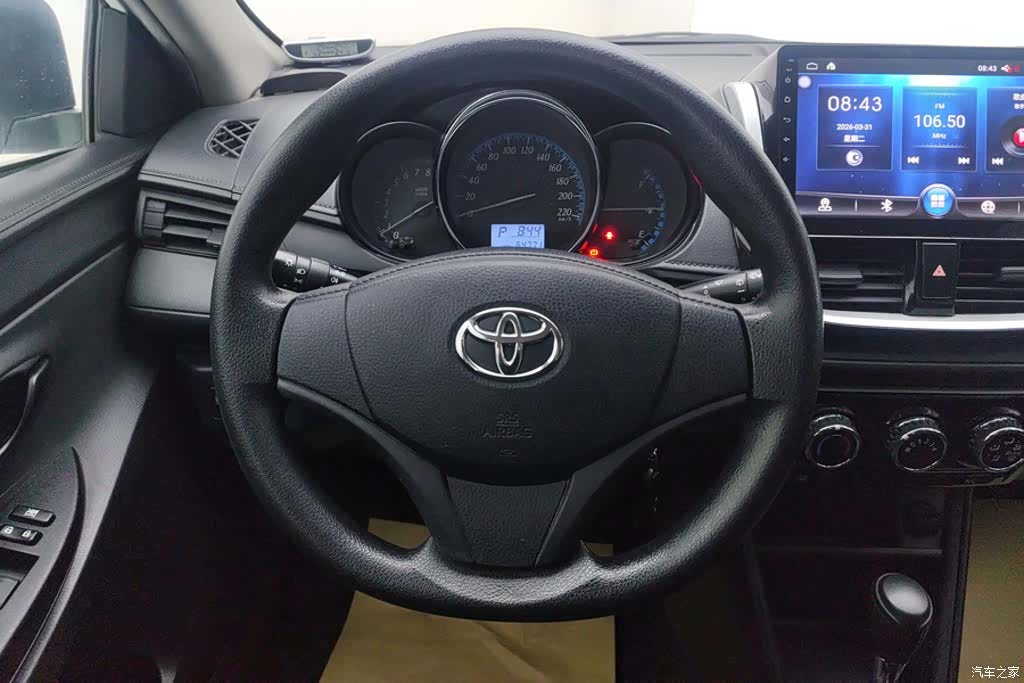 Toyota YARiS L, 2017 15