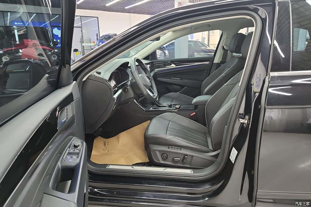 Volkswagen Passat, 2024 9