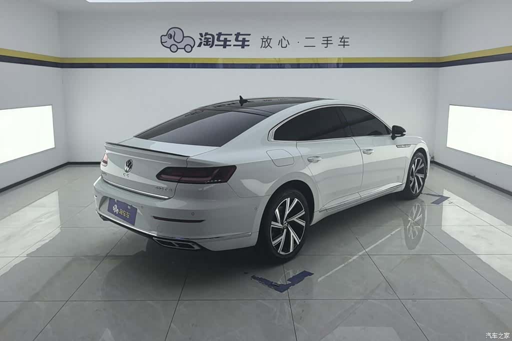 Volkswagen CC, 2021 3