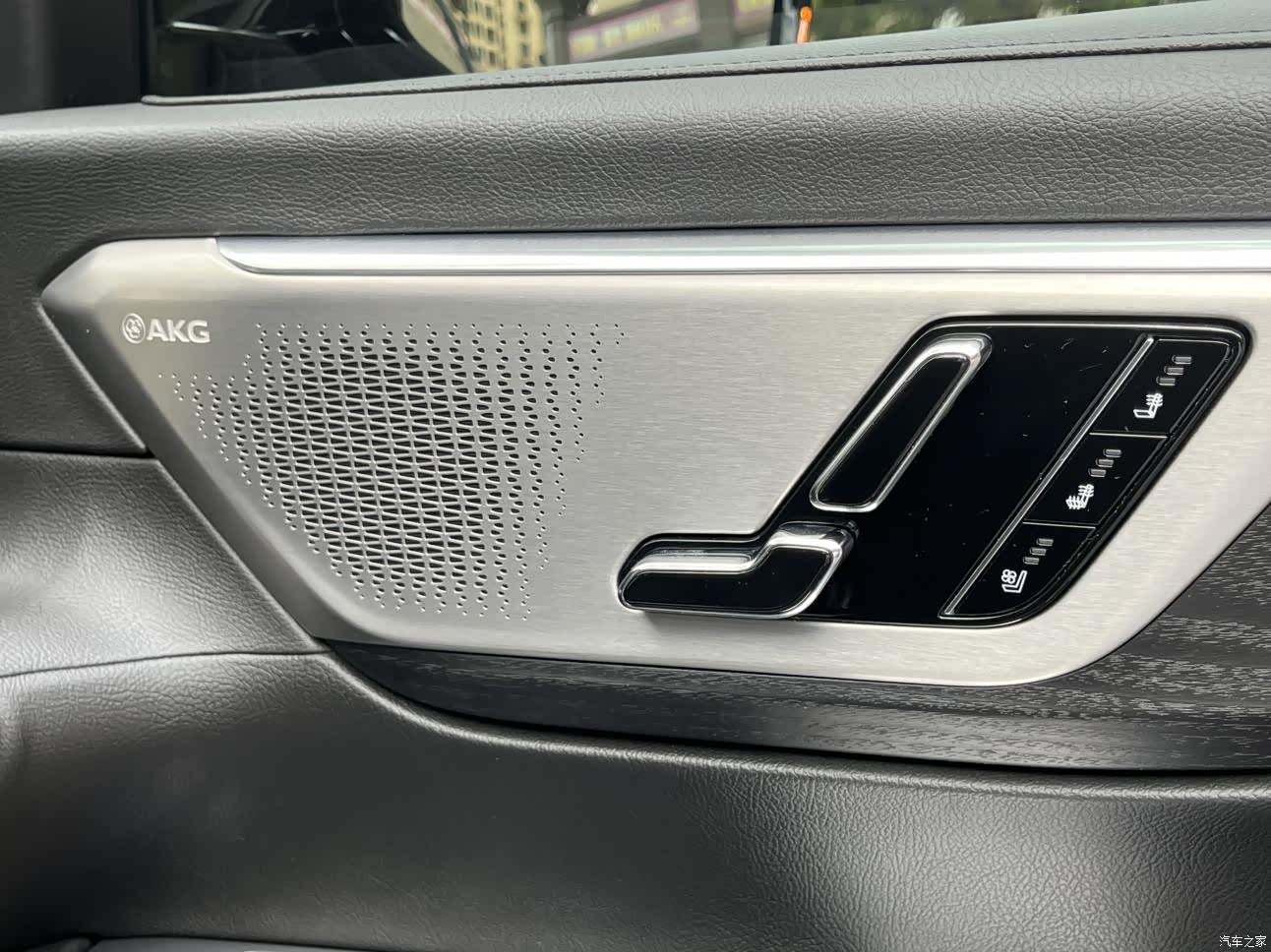 Cadillac CT6, 2023 15