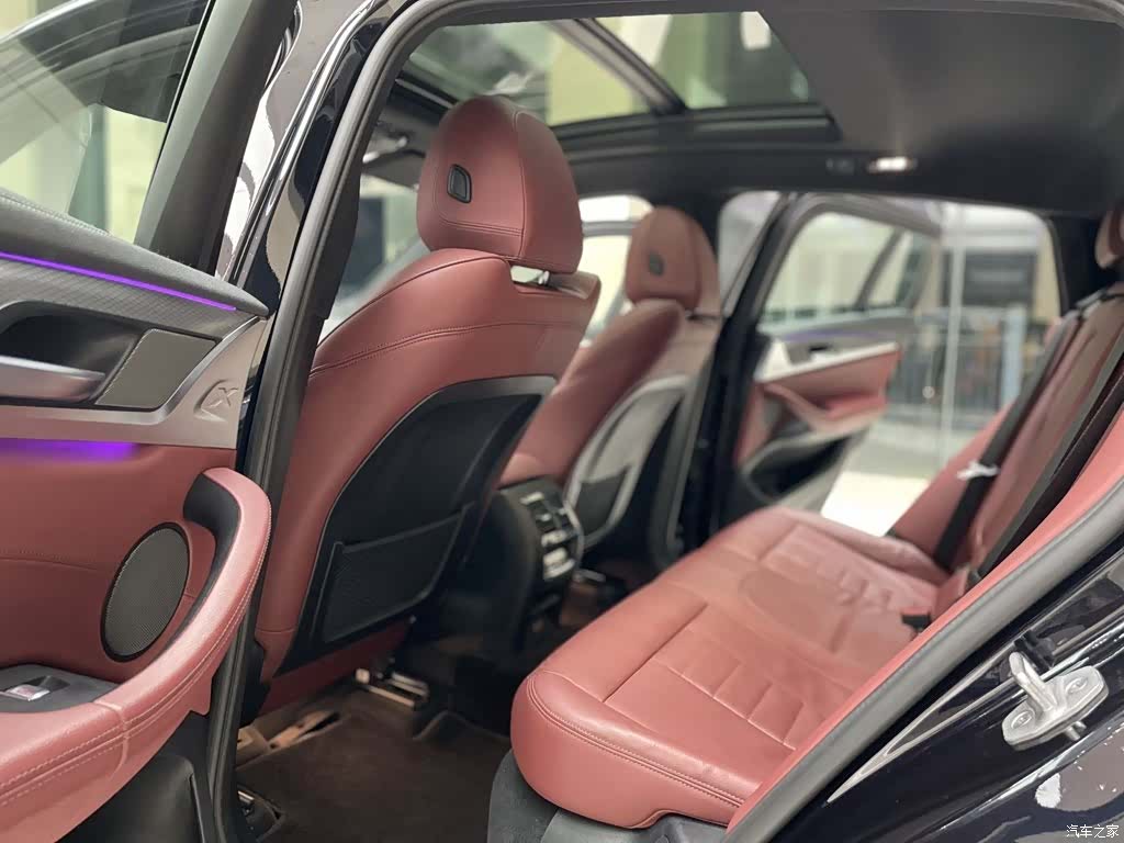 BMW X4, 2021 все фото