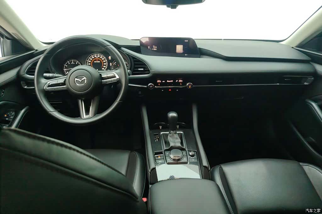 Mazda Mazda3, 2020 12
