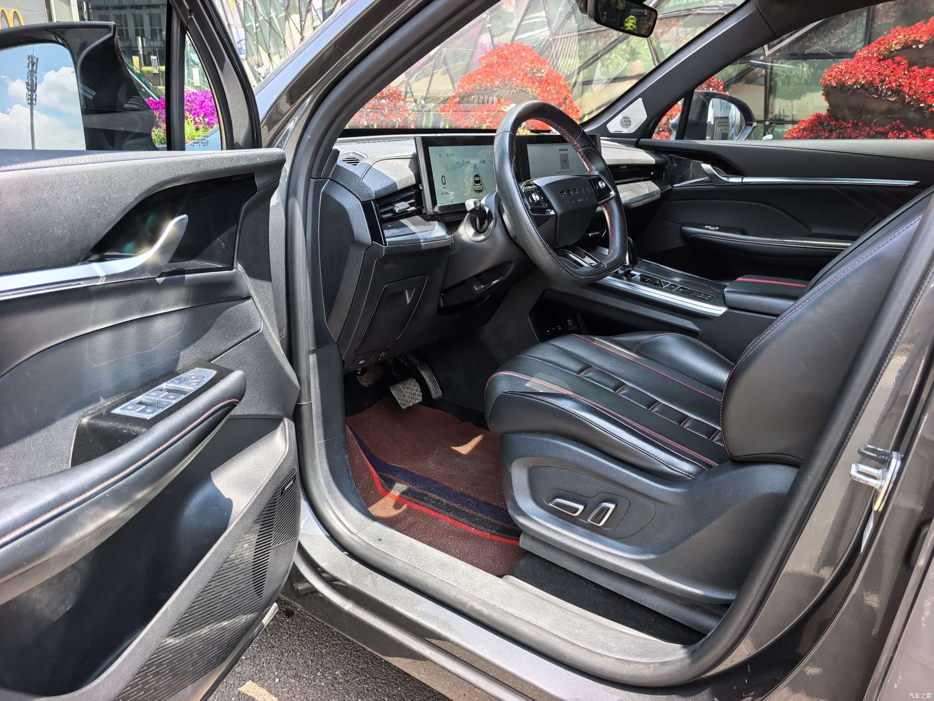 Roewe RX5, 2022 все фото