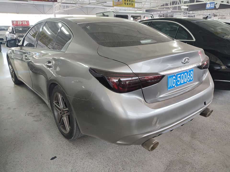 Infiniti Q50L