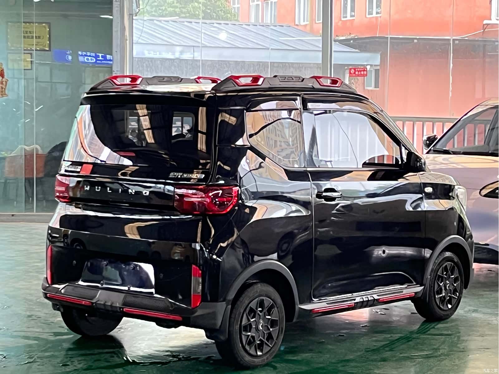 Wuling MINIEV, 2022 6