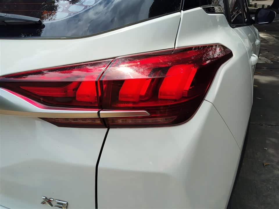 BAIC Beijing X3 BAIC Beijing X3