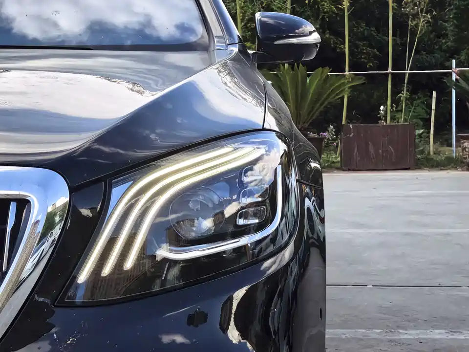 Mercedes-Benz Maybach S-class