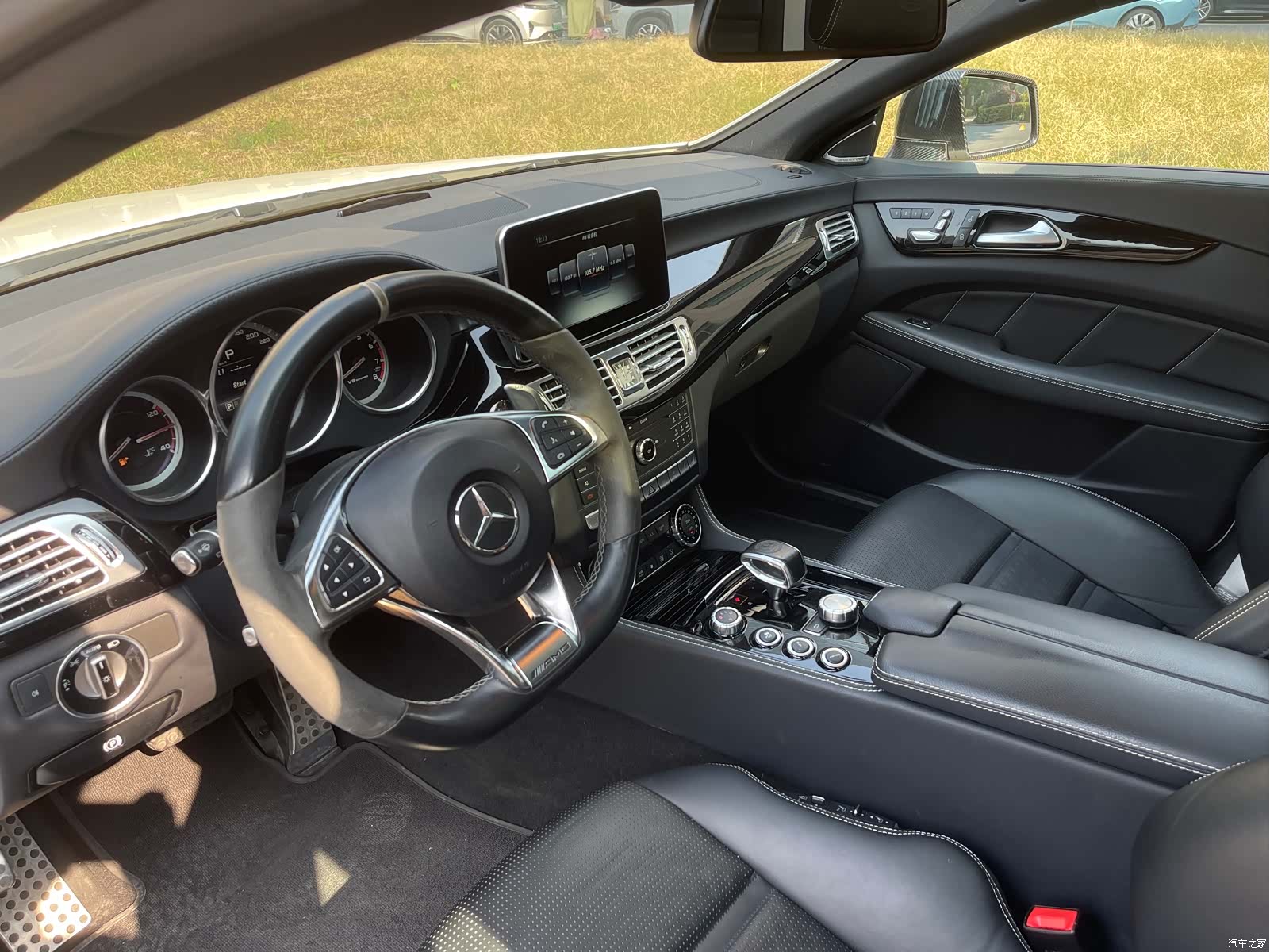 Mercedes-Benz CLS, 2015 12