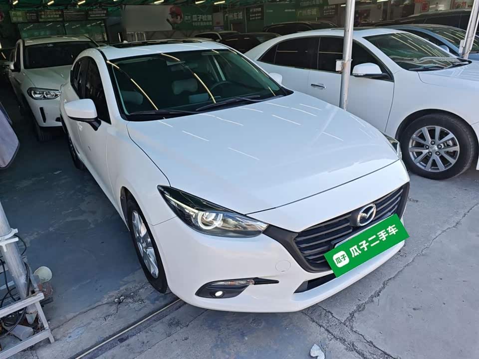Mazda 3 Angkesaila