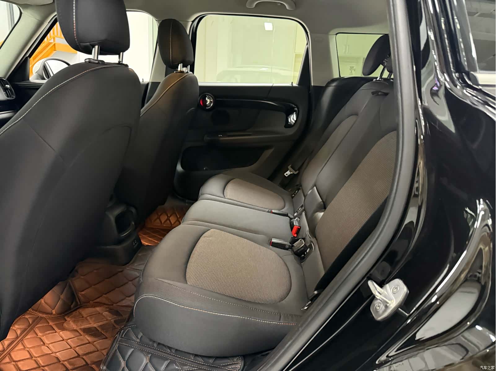 Mini Countryman, 2019 14