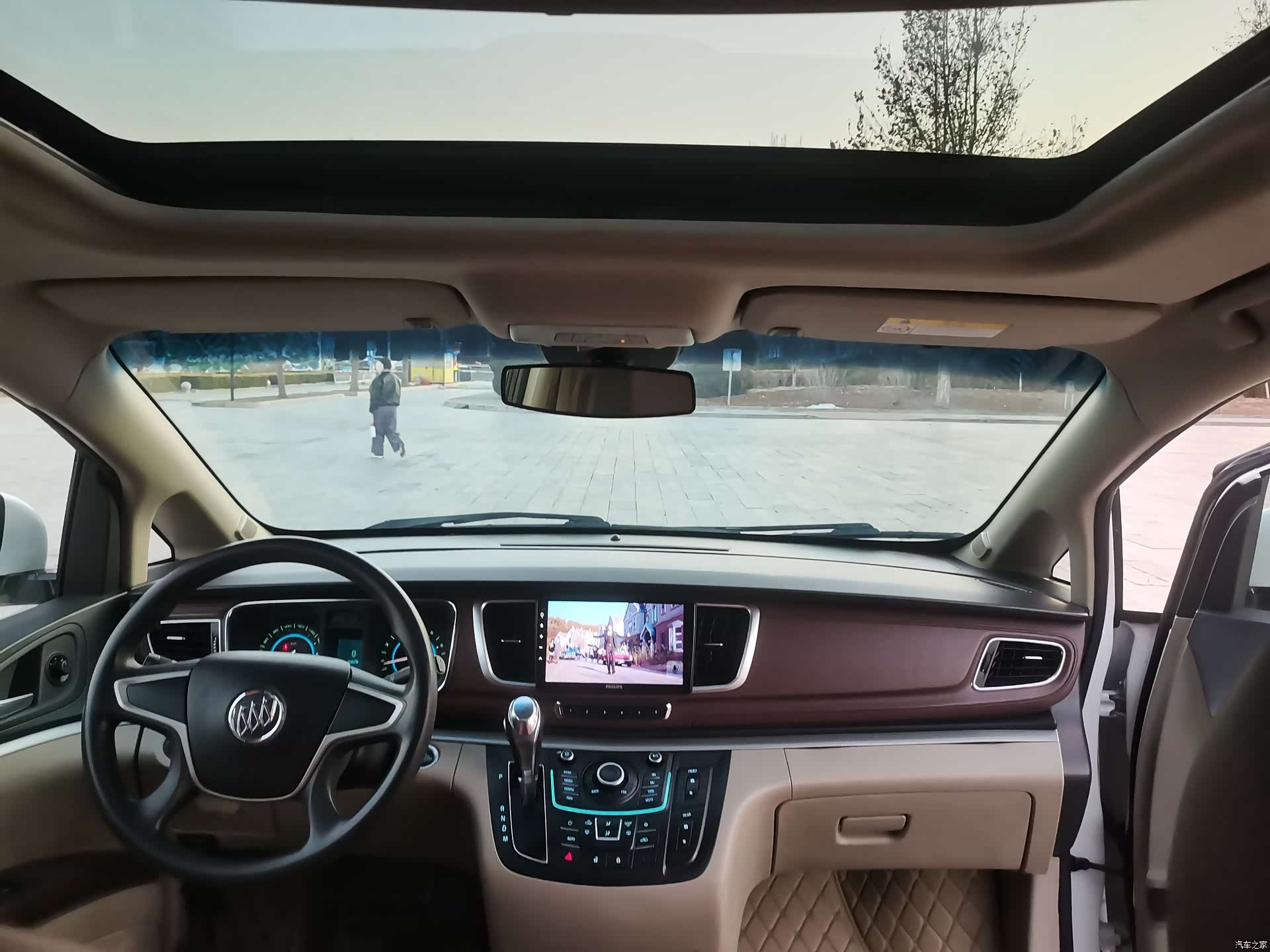 Buick GL8, 2016 19