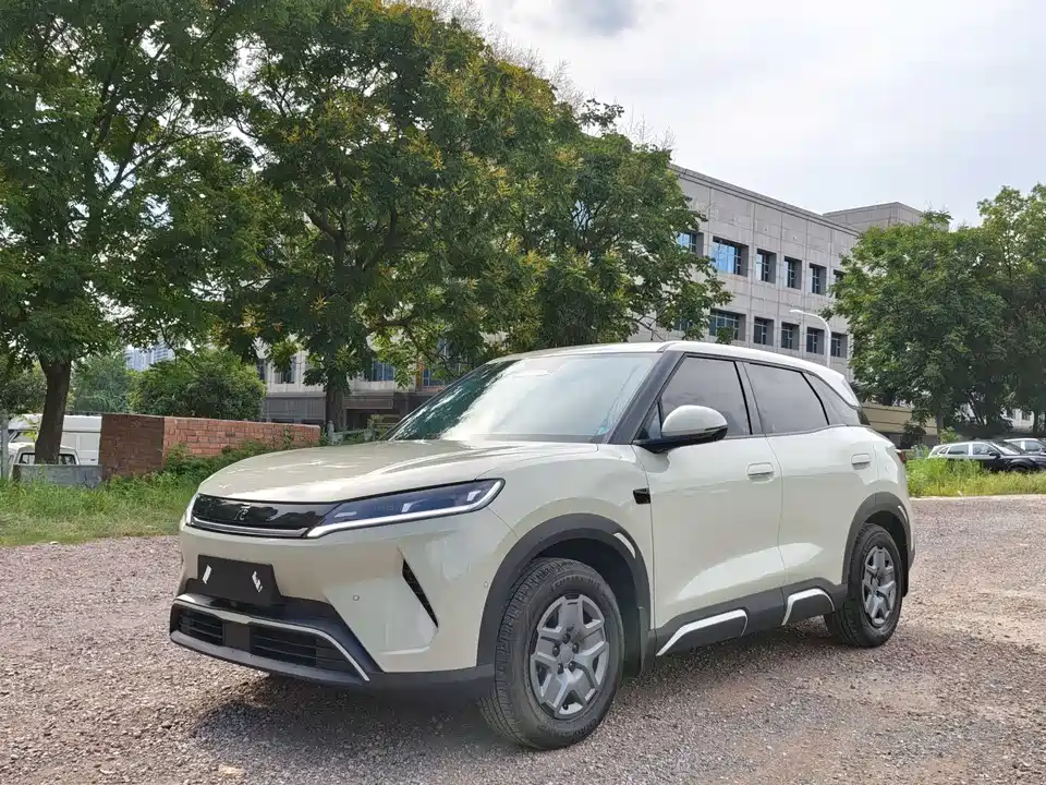BYD Yuan UP