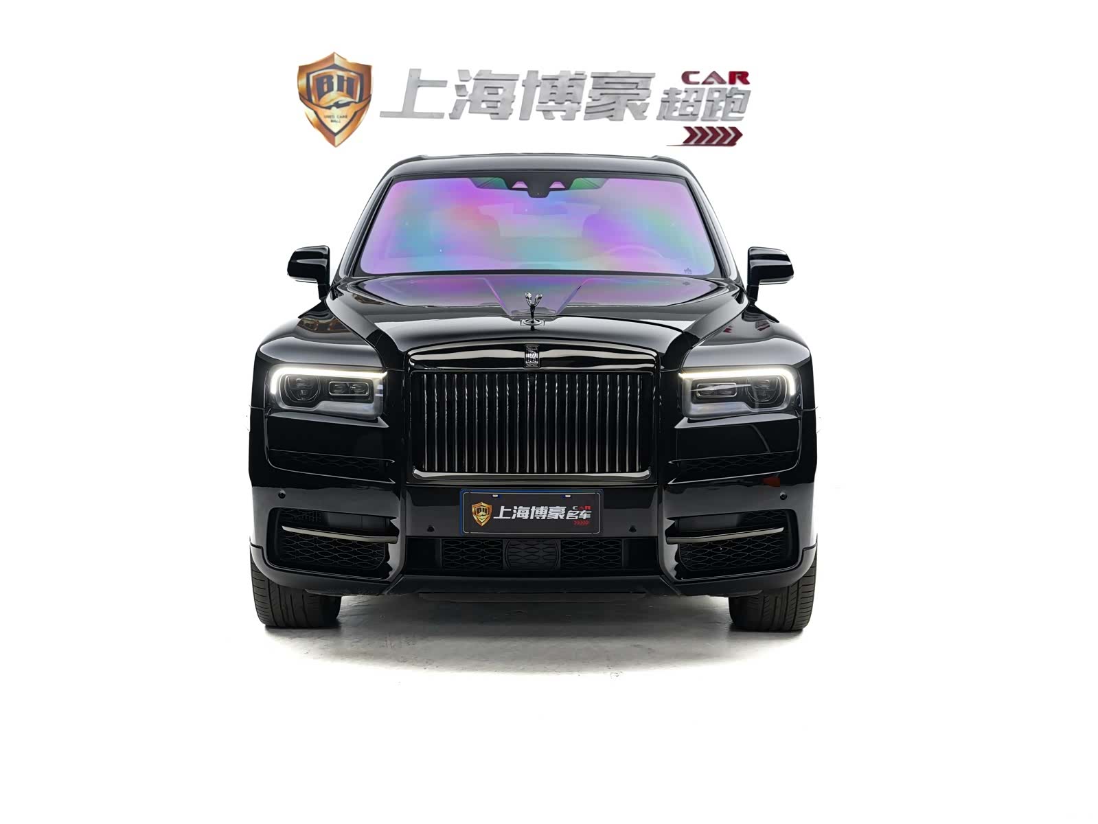 Rolls-Royce Cullinan, 2022 3