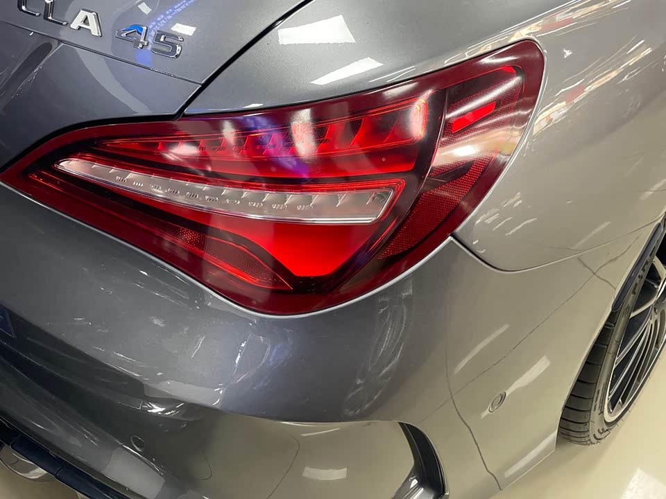 Mercedes-Benz CLA AMG