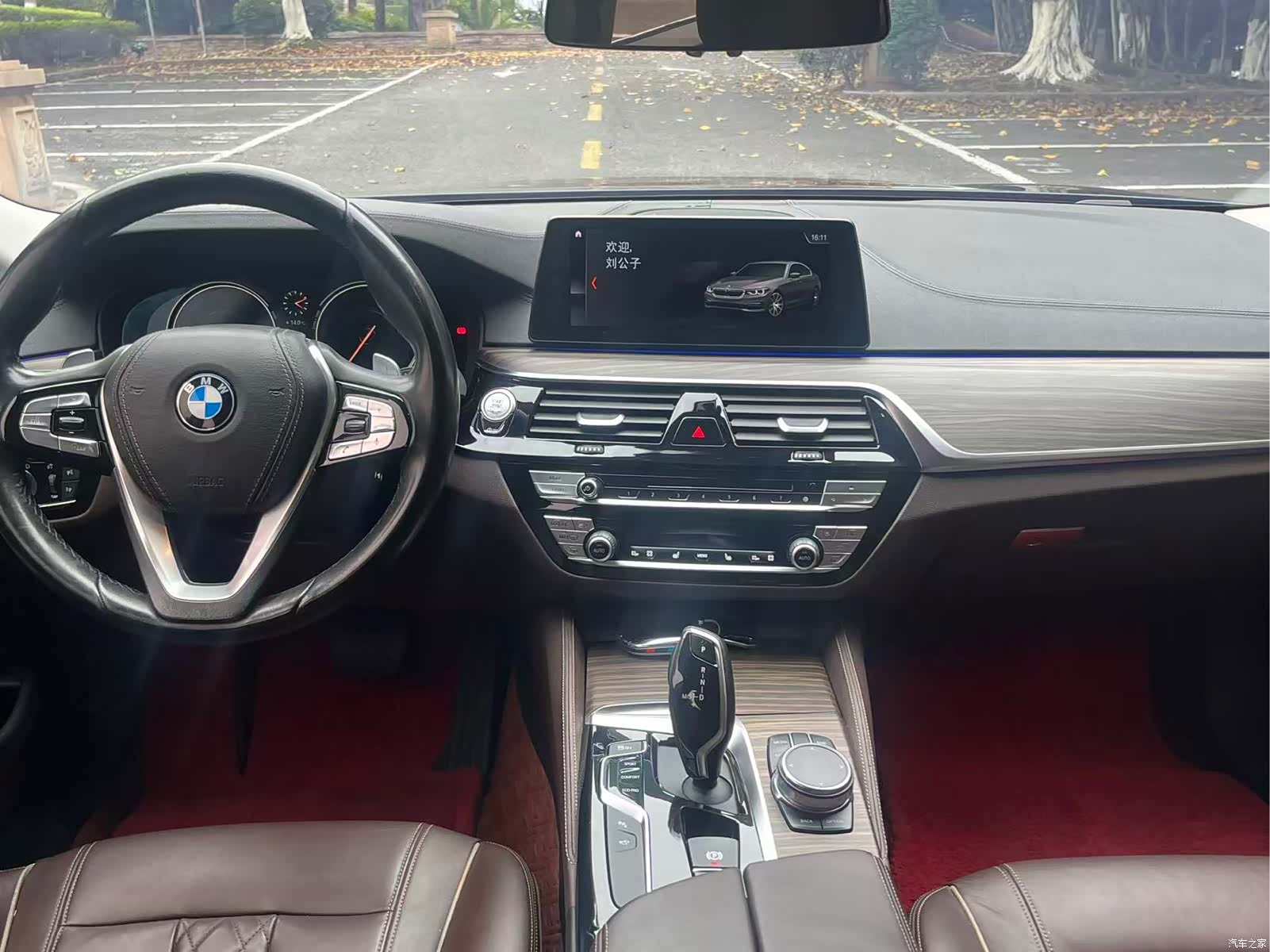 BMW 5 Series, 2018 все фото