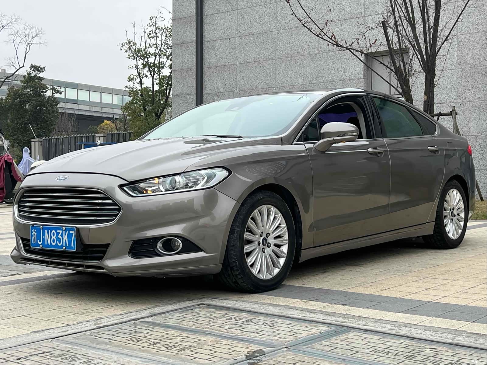 Ford Mondeo, 2015 1
