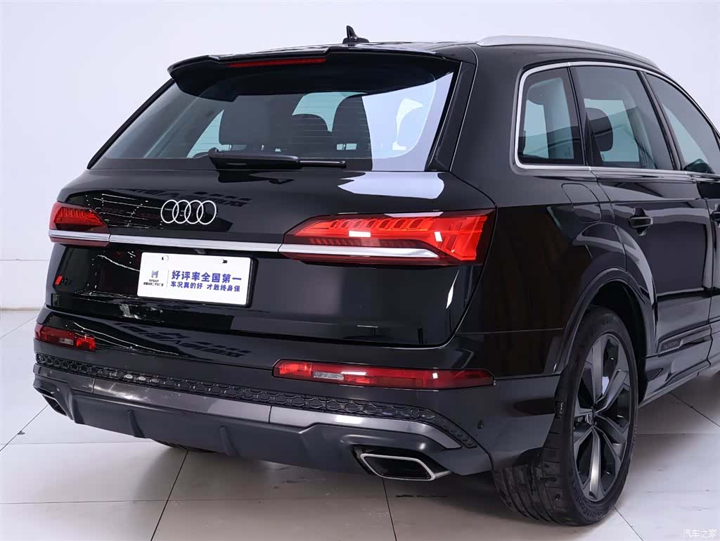 Audi Q7, 2024 8