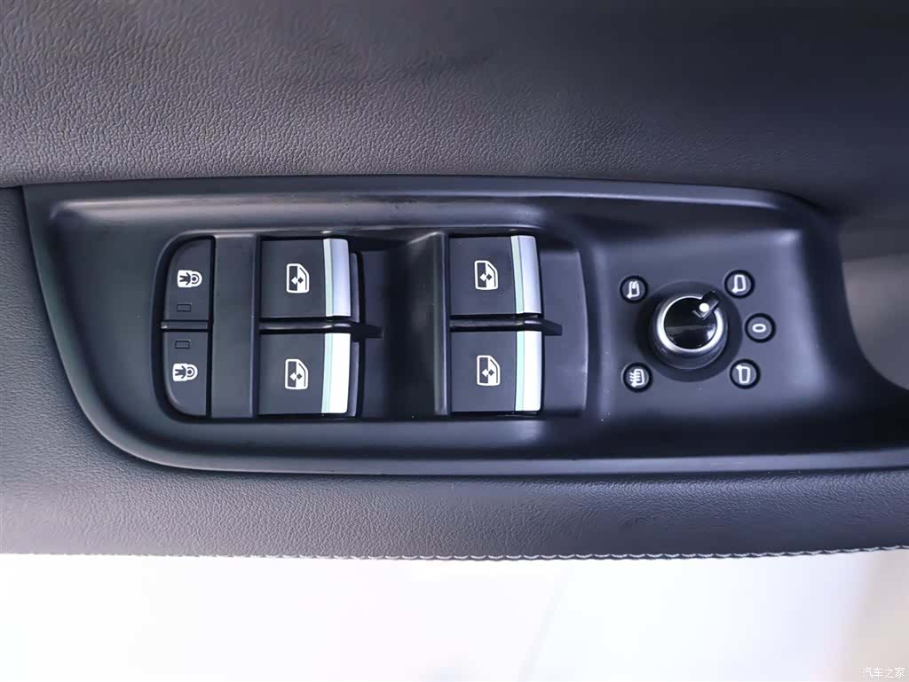 Audi Q7, 2024 17