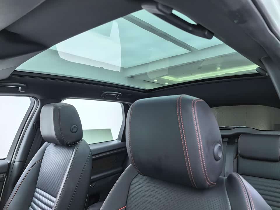 Land Rover Discover sports