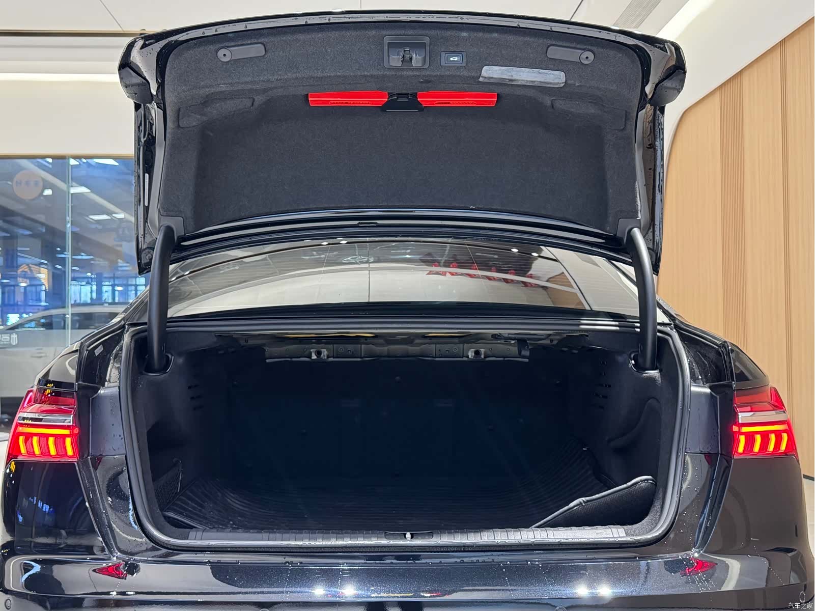 Audi A6L, 2020 19